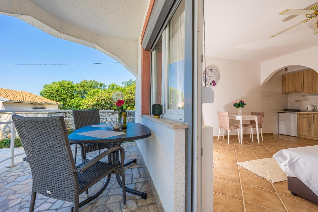 Bella Adria Apartmani ดรามัลย์ ภายนอก รูปภาพ