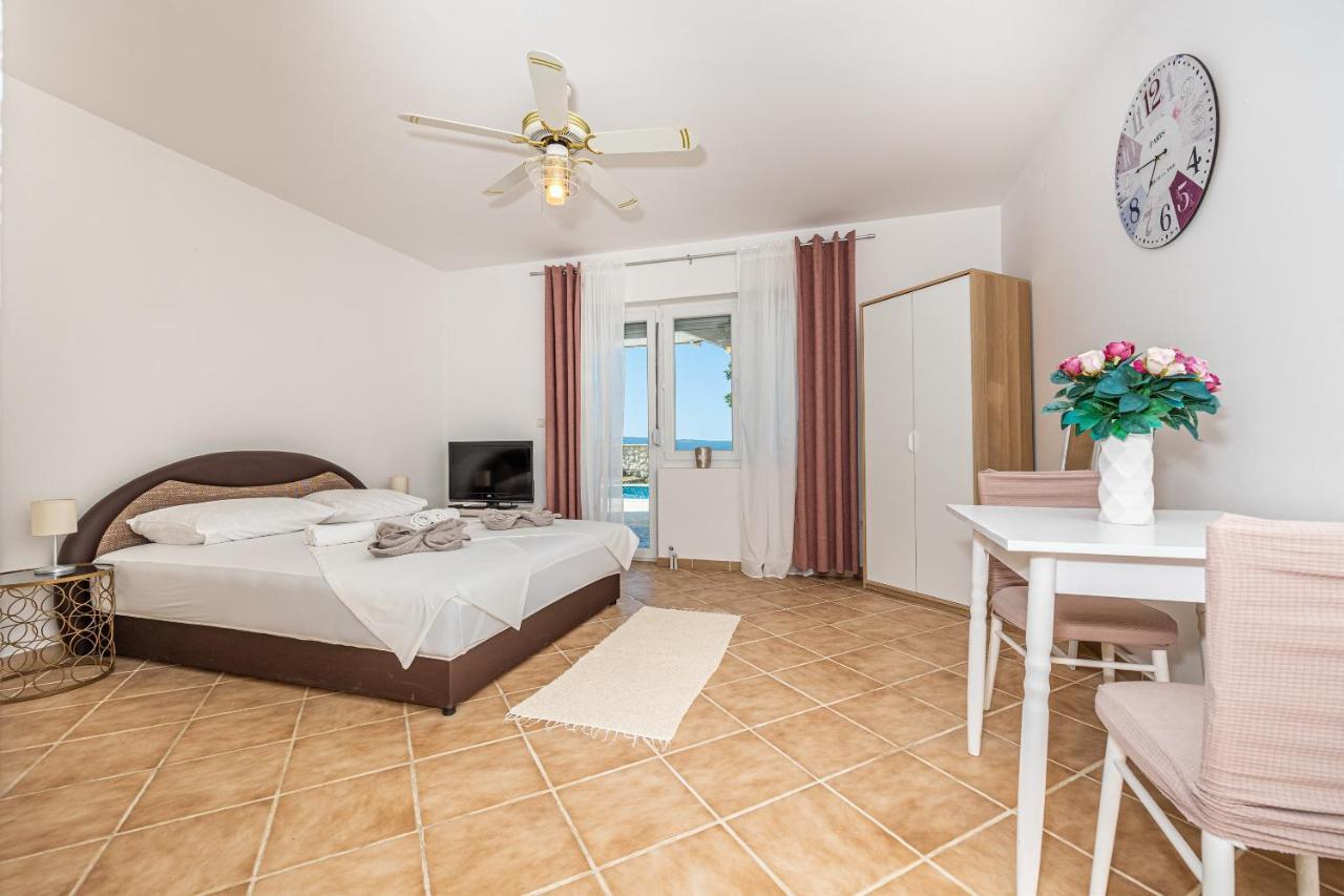 Bella Adria Apartmani ดรามัลย์ ภายนอก รูปภาพ